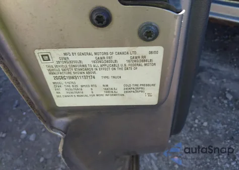 2001 Chevrolet Silverado 1500 Ls from USA, damaged, VIN 2GCEC19W311137174